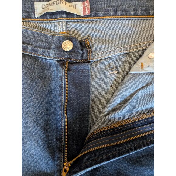 NWT Levi's 560 Jeans Mens 36X32 Comfort Fit Loose Fit Tapered Leg 100% Cotton - Picture 4 of 9